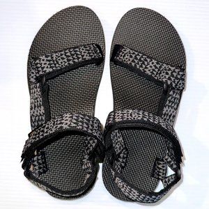 BRAND NEW - Teva Men's Original Universal Sandal - Etching Black - Size 8 NWT